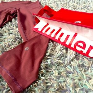 Lululemon Leggings and bag
